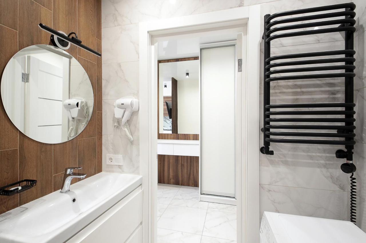 Luxury Nest Lviv Center Apartment ภายนอก รูปภาพ