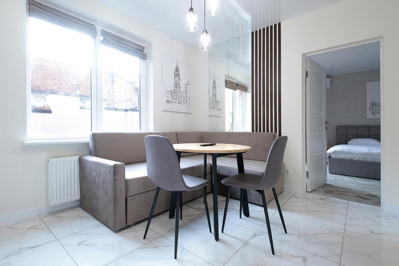 Luxury Nest Lviv Center Apartment ภายนอก รูปภาพ