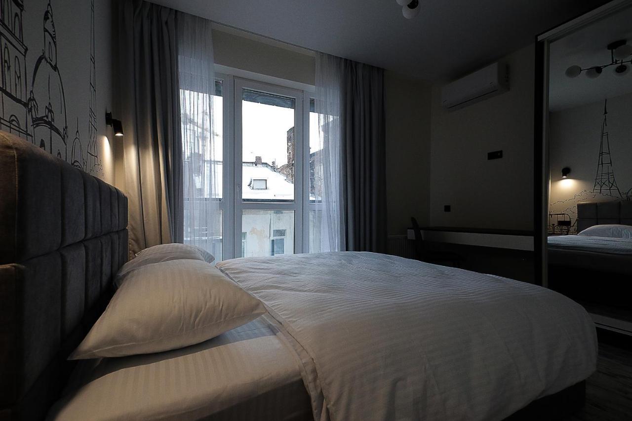 Luxury Nest Lviv Center Apartment ภายนอก รูปภาพ